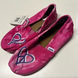 Skechers BOBS World Peace Sign Sneakers Slip On Hot Pink Girls MSRP $40 NEW